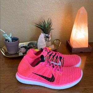 Nike Free Run Flyknits